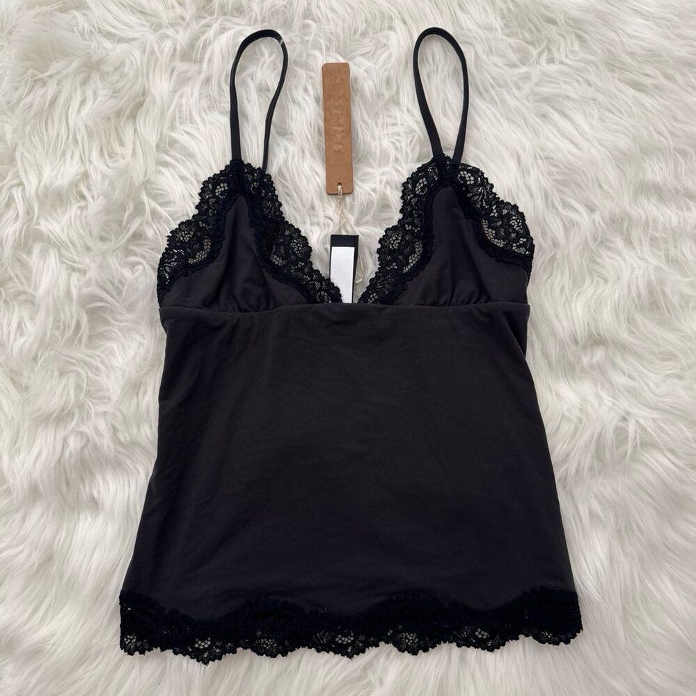 Skims Fits Everybody Lace Triangle Cami Onyx Size XXS